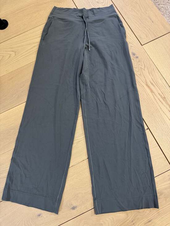 Lululemon Pants - Lululemon Wide-Leg Drawstring Lounge Pants Size 8